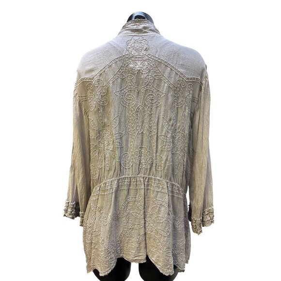 Johnny Was Gray Button-Down Tunic Blouse w/Ruffled Cuffs & Textured Detail - Picture 2 of 9